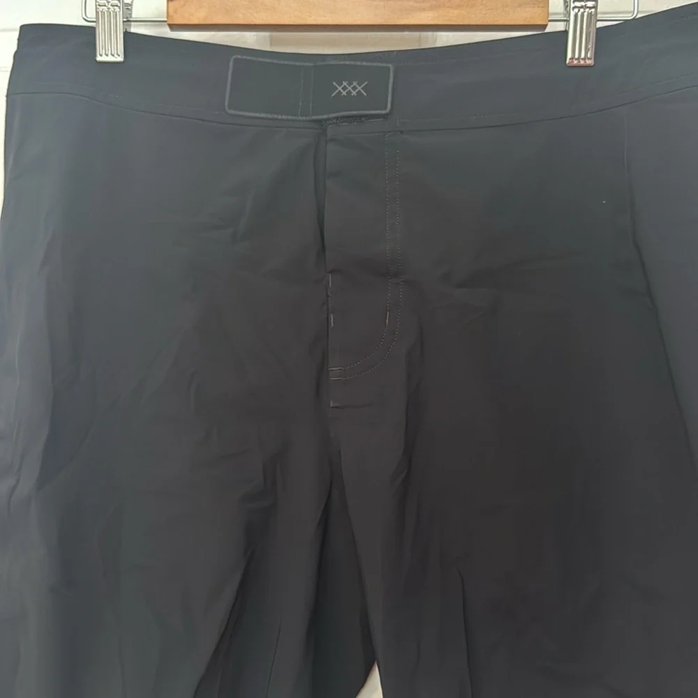 Rhone XXX Men's Black Velcro Drawstring Shorts Size 35 RN 141364